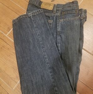 Signature Levis Jeans